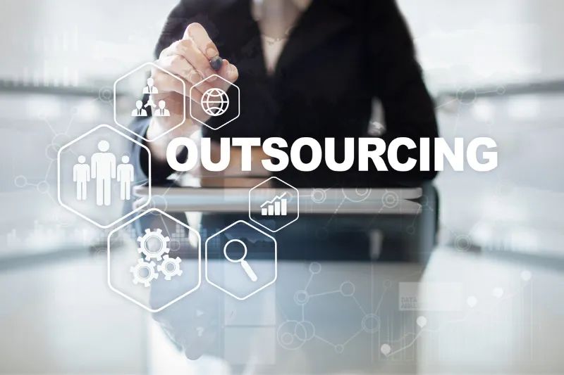 Outsourcing in the AI Era: Trends, Benefits, and Challenges