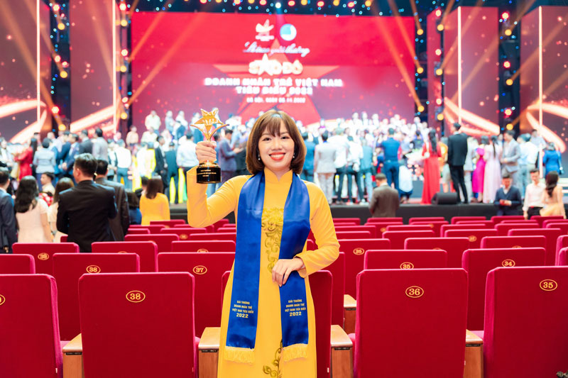 RED STAR ENTREPRENEUR AT MP BPO AND HER JOURNEY OF COMMUNITY-DRIVEN MISSION